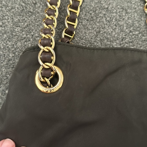Vintage PRADA Tessuto gold chain bucket shoulder bag - Picture 6 of 10
